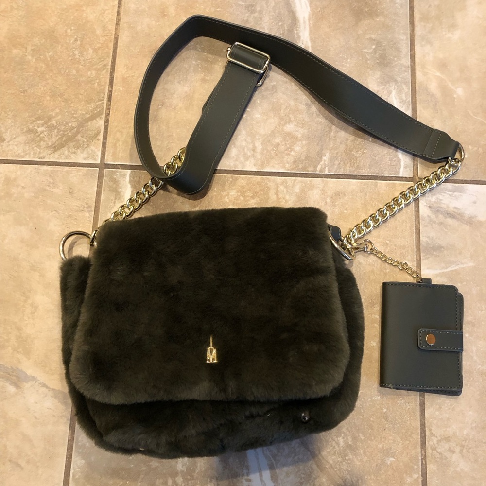 Isaac Mizrahi New York faux fur green/gold metal accents. Has small card wallet